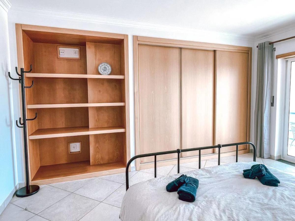 Peniche Master Bedroom With Sea View Balcony, Private Bathroom, Shared Kitchen, Swimming Pool, Surfing Resort 아토우기아다발레이아 외부 사진